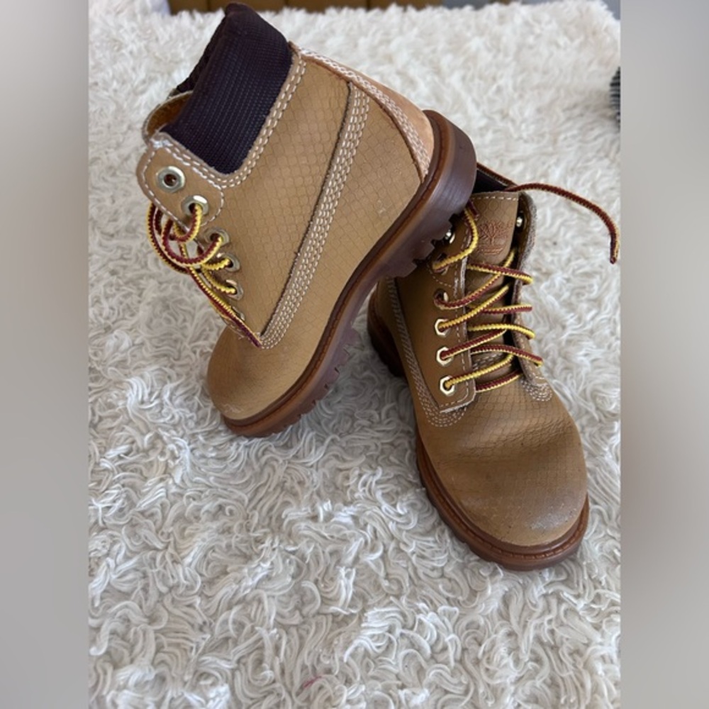 Timberland Kids Boots in‎ Brown and Tan